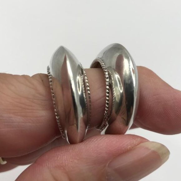 LC Sterling (925) Silver Chunky Hoop Earrings - Picture 9 of 10